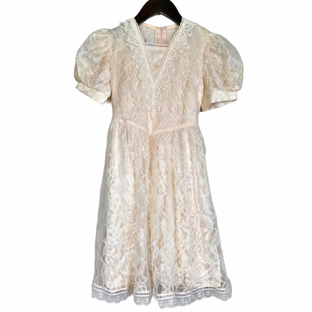 Gunne Sax girls lace dress cream shortsleeved